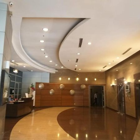 Appartamento Manila Bay Front Delux Pearl Of The Orient Esterno foto