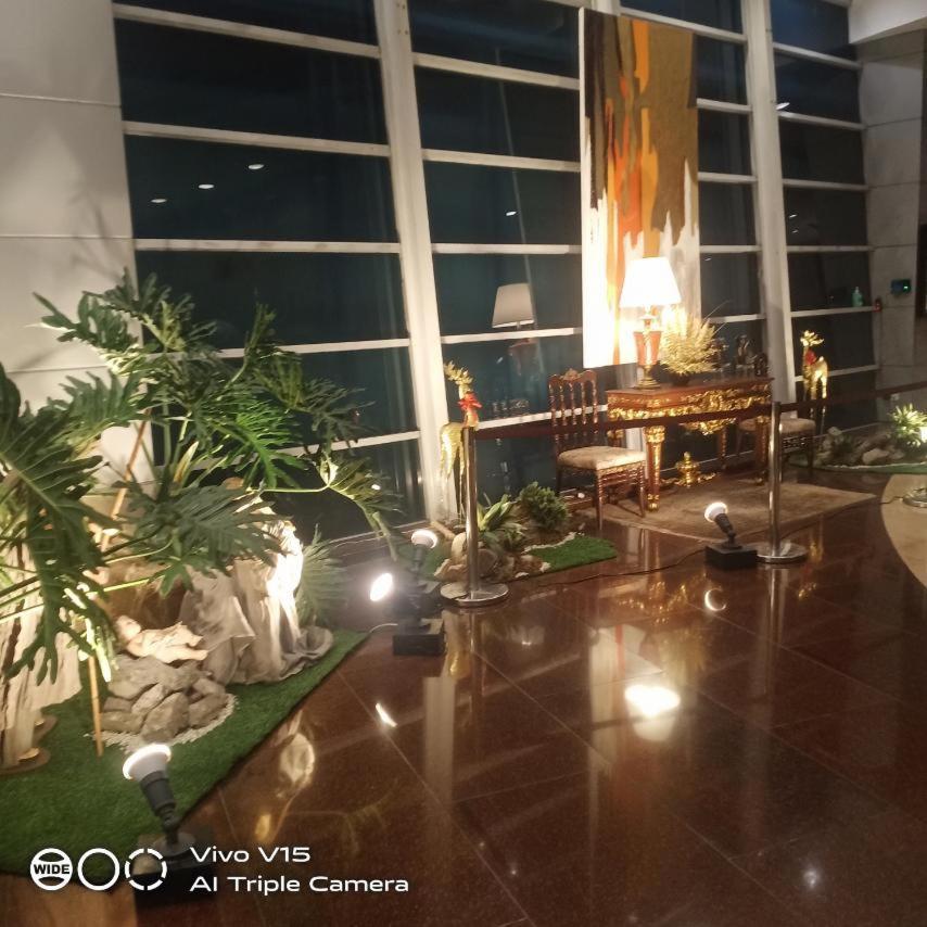 Appartamento Manila Bay Front Delux Pearl Of The Orient Esterno foto