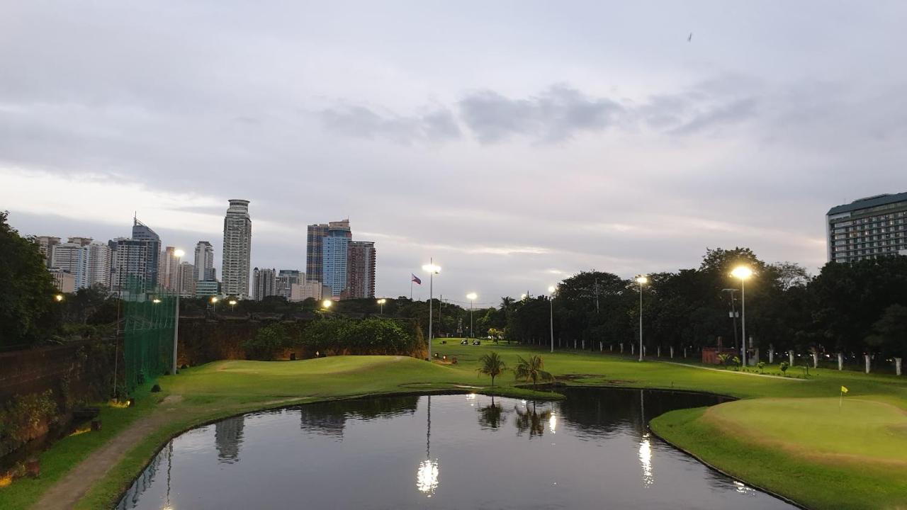 Appartamento Manila Bay Front Delux Pearl Of The Orient Esterno foto