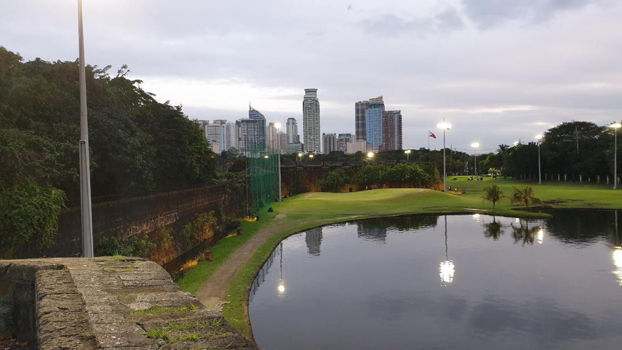 Appartamento Manila Bay Front Delux Pearl Of The Orient Esterno foto