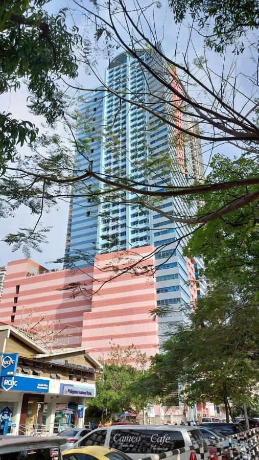 Appartamento Manila Bay Front Delux Pearl Of The Orient Esterno foto