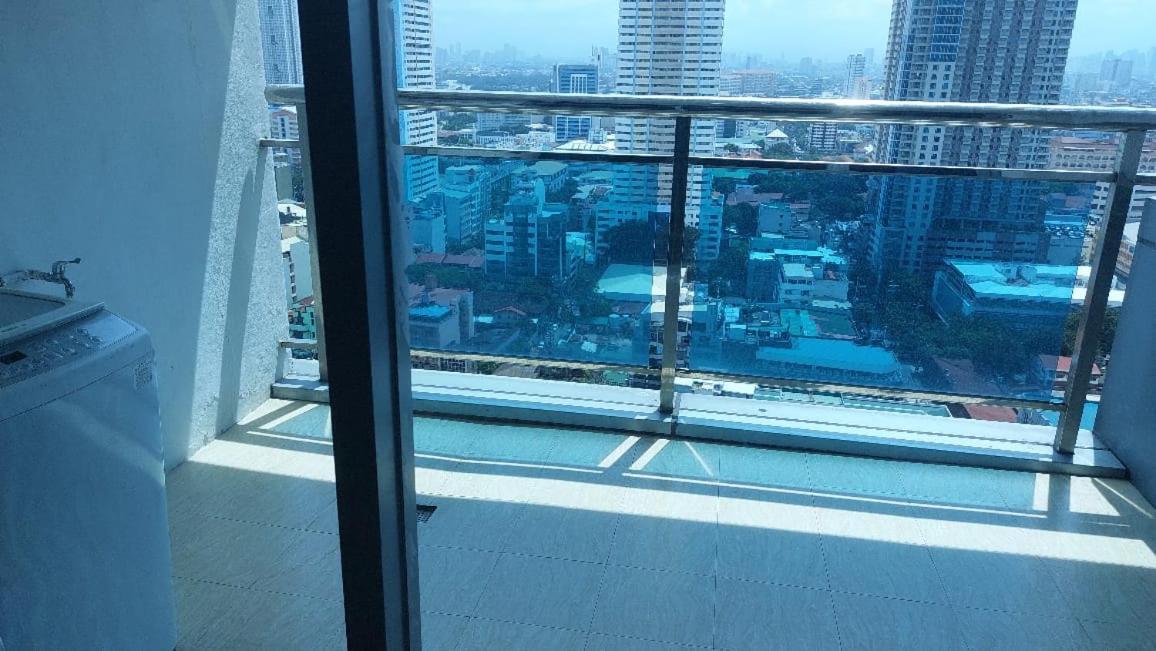 Appartamento Manila Bay Front Delux Pearl Of The Orient Esterno foto